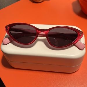 marc jacobs cat eye sunglasses!🩷❤️